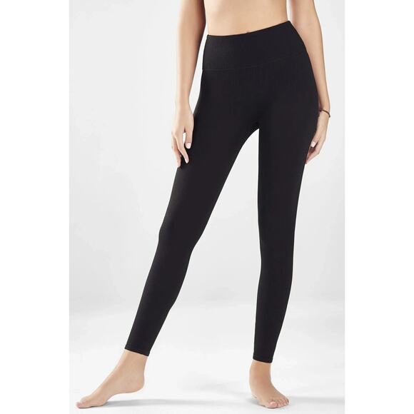 Fabletics Women's Black High Waisted Seamless Ribbed Ankle Leggings Size 27 NWT - Picture 1 of 12